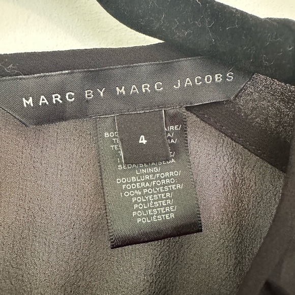 Marc Jacobs Marquee Georgette sheer pleated silk blouse w/ attached cami - 4 - Picture 3 of 13